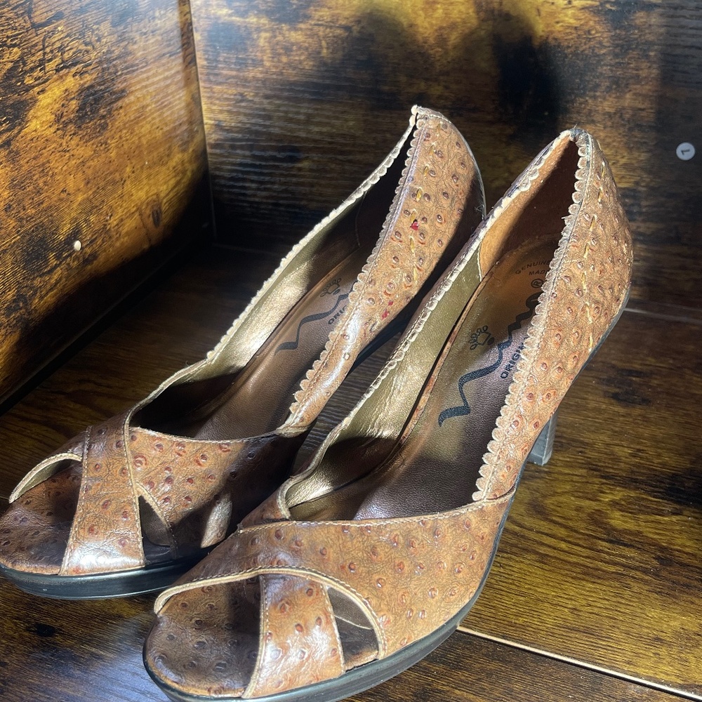 Ostrich Heels